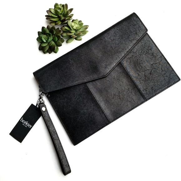 Botkier Handbags - Botkier Black Leather Trigger Flap Clutch